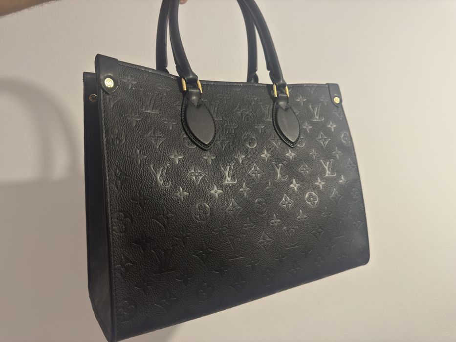 Geanta Louis Vuitton Onthego PM