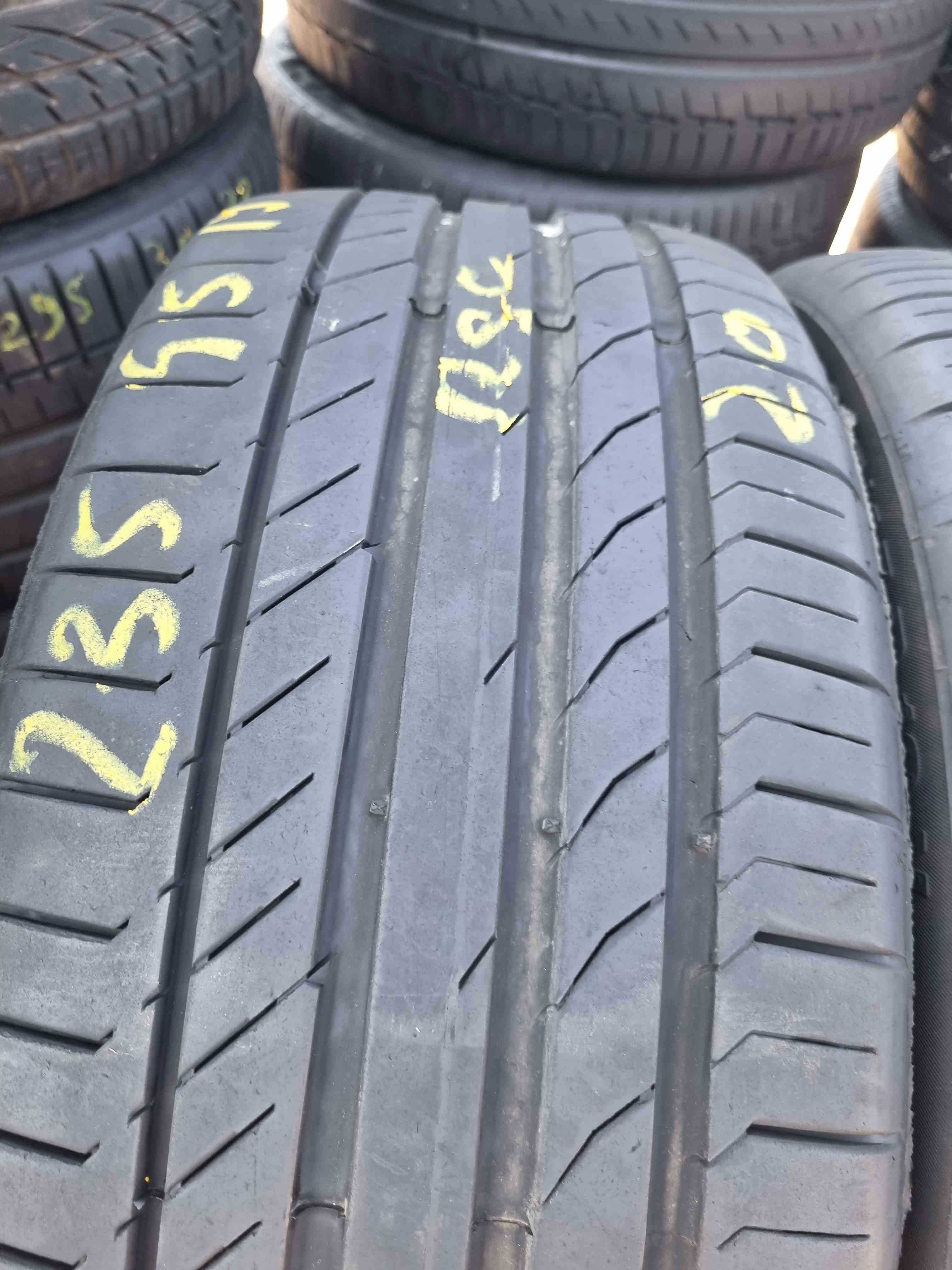 SET 2 Anvelope Vara 235/45 R19 CONTINENTAL ContiSportContact 5 Runflat