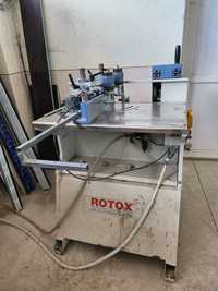 Masina de frezat montantii ROTOX SAF 166