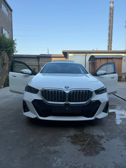 BMW 530e G60 Plug-in Hybrid — FULL комплектация | 2024/11 | Новый!