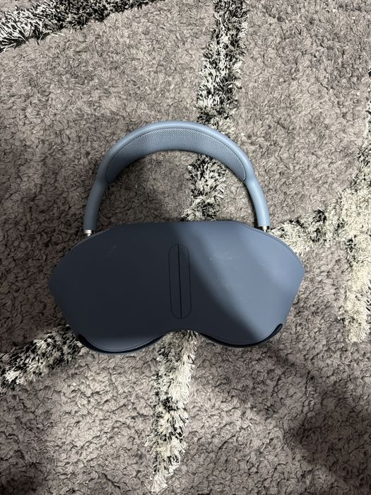 Airpods max blue