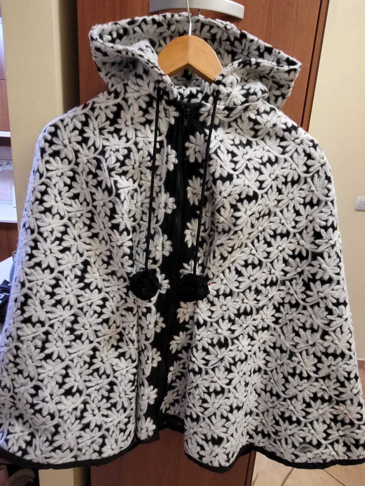 Palton lana , cape-poncho lana pt copii virsta 10-11 ani!
