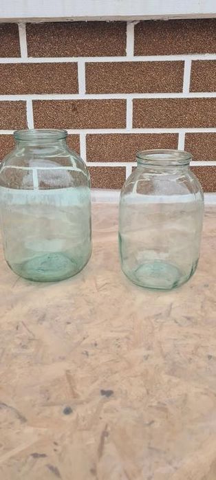 Банки б/у стеклянные 2л