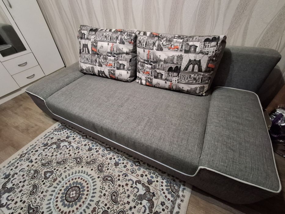 Продам диван новый