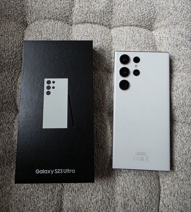 Samsung S23 ULTRA • 256 GB