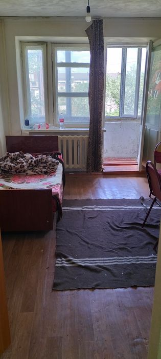 Продам комнату, селевина 15