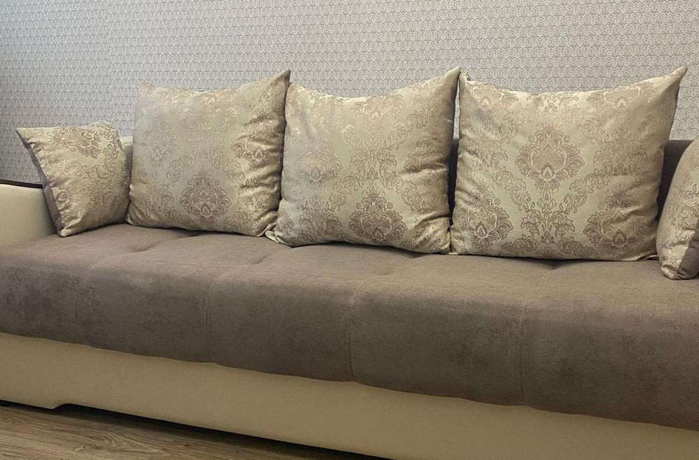 Продам в отличном состоянии диван