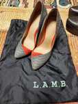 Pantofi noi L.A.M.B.