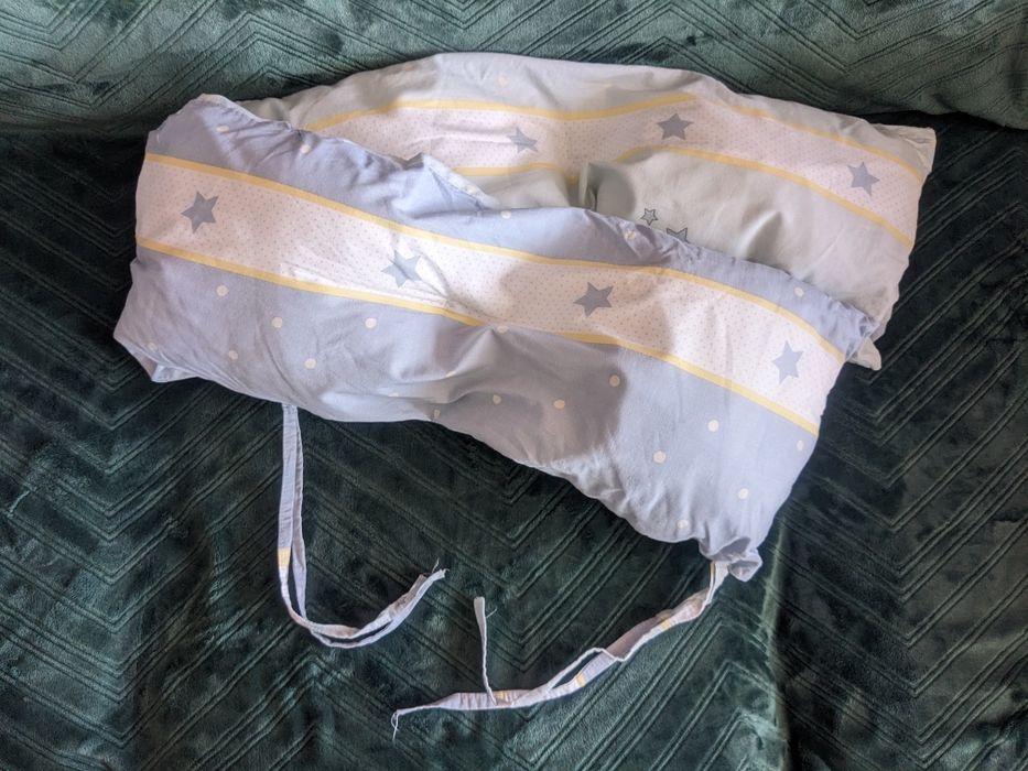 Обиколник за бебешко креватче