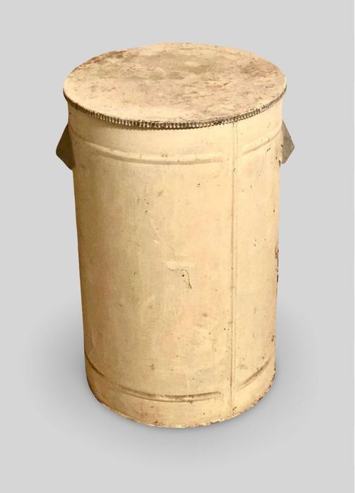 Бочка бак с крышкой, б/у, объём 80л.