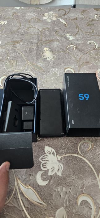 Samsung Galaxy S9 de nou luat  Franța sa schimbat bateria acum 2 ani