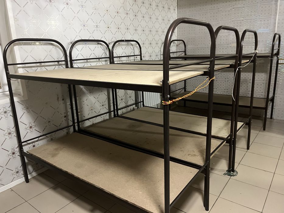 Продам 2-х ярусный кровать