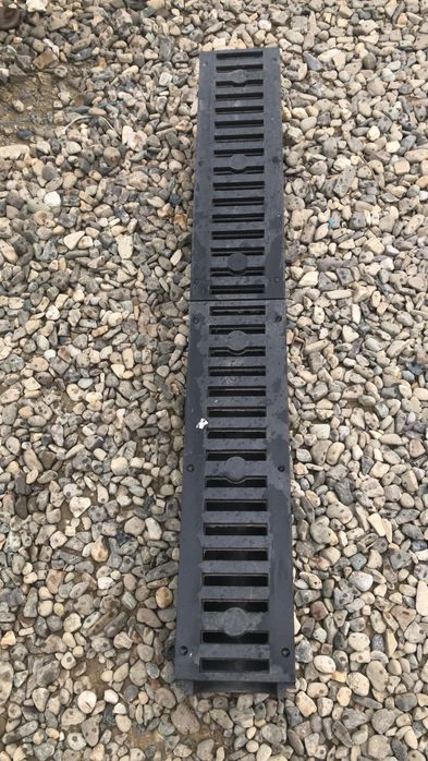Rigole Trafic Scurgerea Apei 1 M (12 tone)
