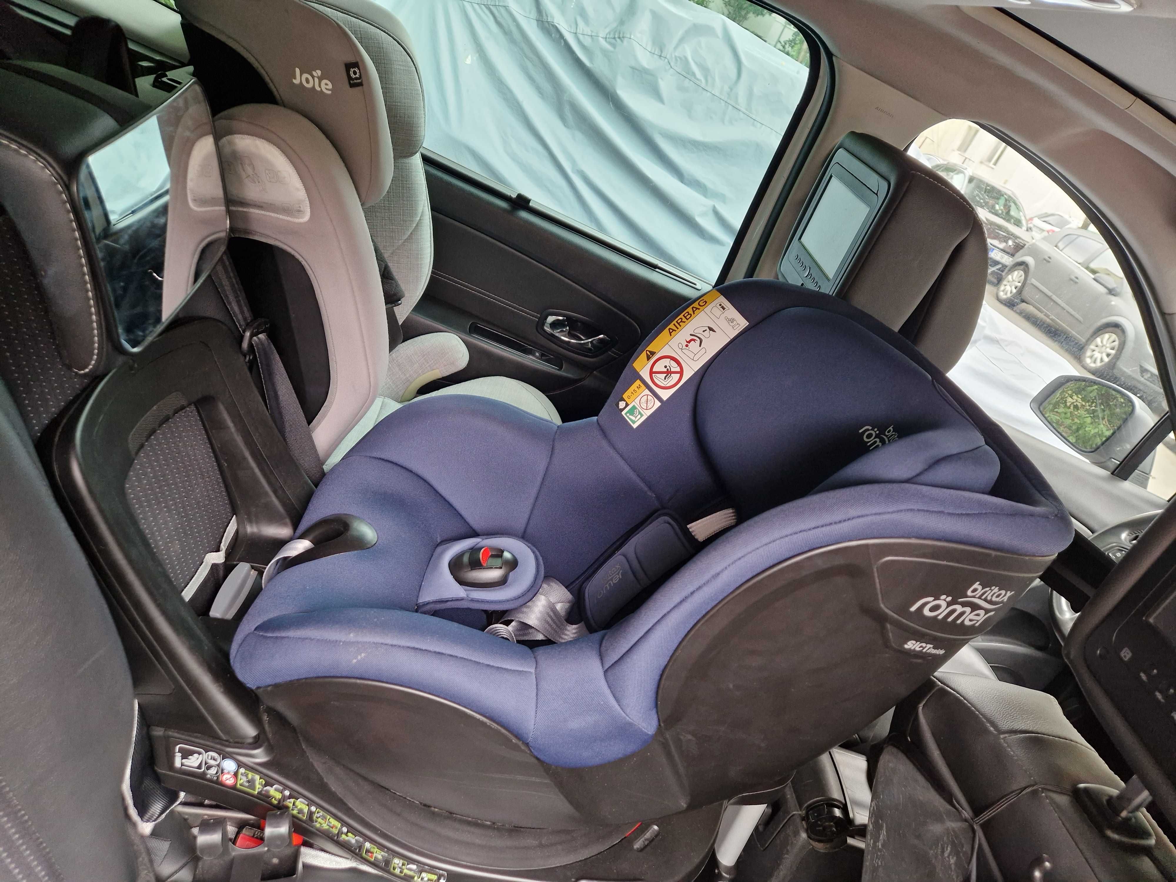 Scaun Auto Britax Romer Swingfix