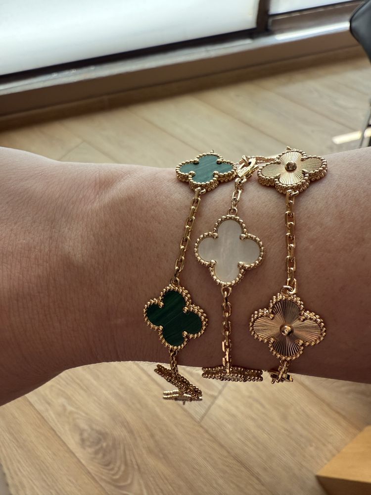 Нови Налични Гривни Van Cleef
