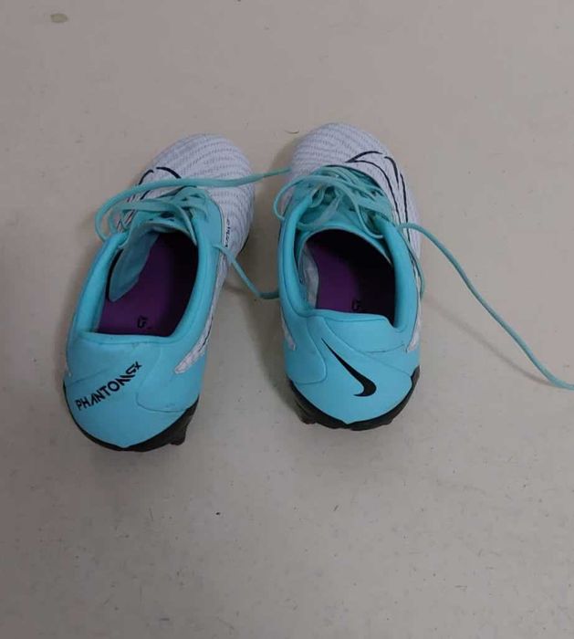 Ghete fotbal NIKE PHANTOM