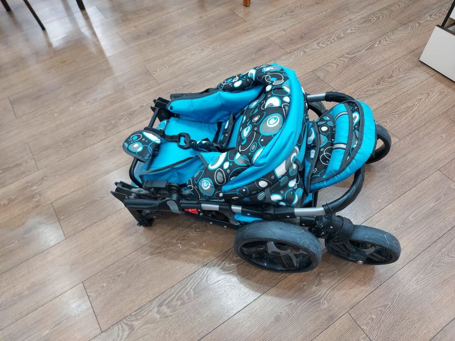 Продам детскую коляску