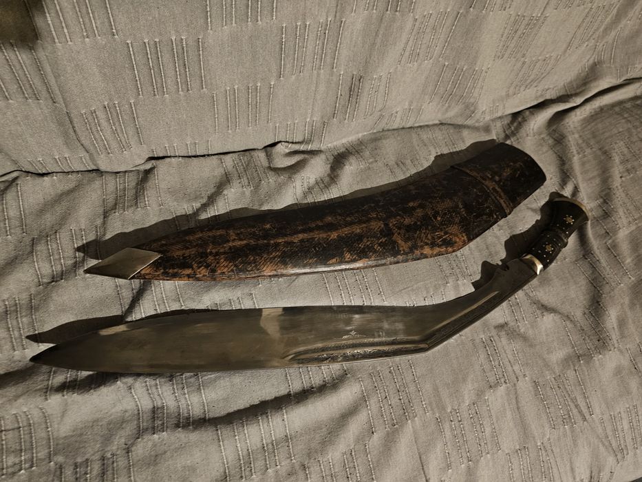 Непалско кукри, много голямо