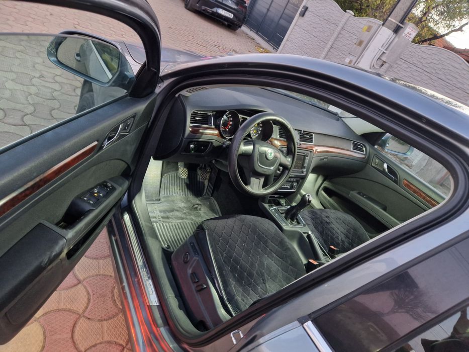 Vand urgent Skoda superb 2.0 tdi 4x4