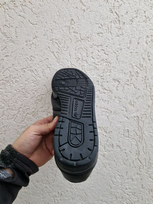 Adidas  Made in Vietnam nr 40