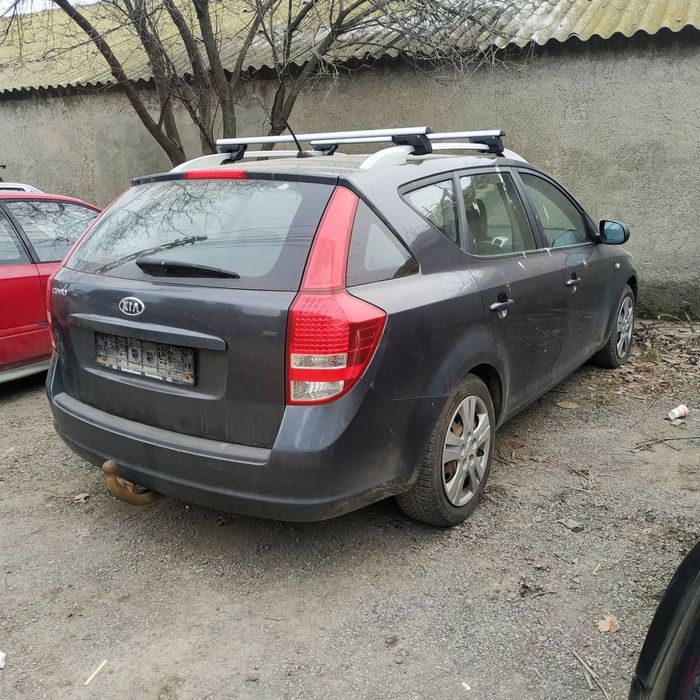 Dezmembrari  Kia CEED (ED)  2006  > 2012 1.4 CVVT Benzina