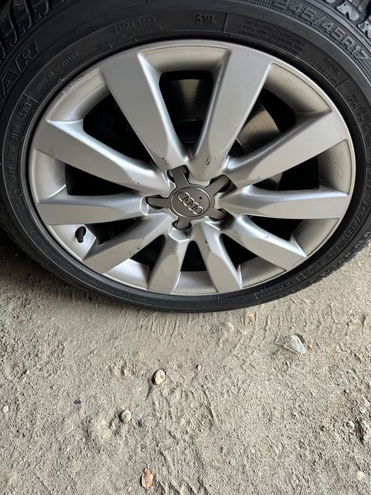 Vând /schimb 2 perechi  jante R17