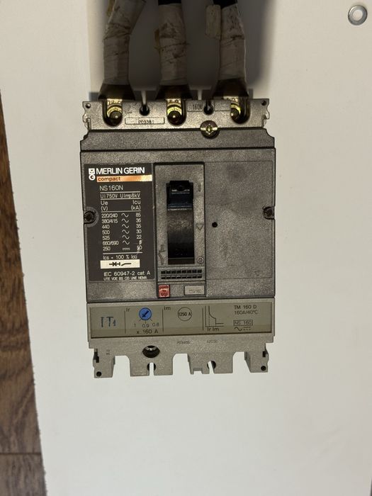 Circuit breaker compact / siguranta schneider electric