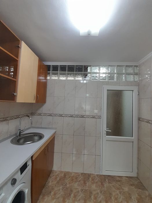 Vând garsonieră Palas Constanța