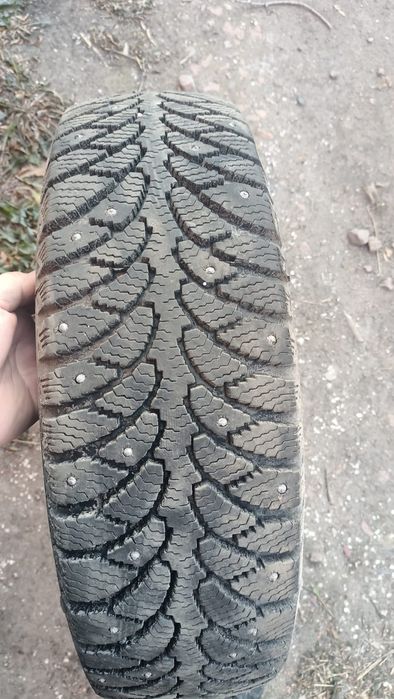 Автошины зимние.