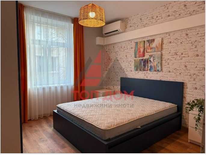 Дава се под наем Тристаен апартамент в Варна, Гръцка махала - 90 кв.м за 816 € - Снимка #3