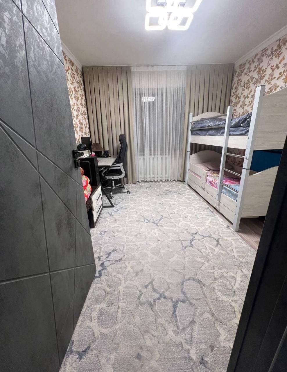 #БАЛКОН 2×6,Разделка,72м²,Чиланзар 7 Квартал,3\2\5,Продаётся Квартира