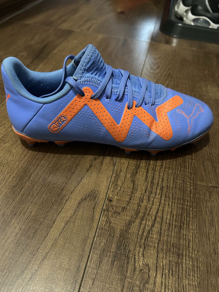 Футболни бутонки на Puma