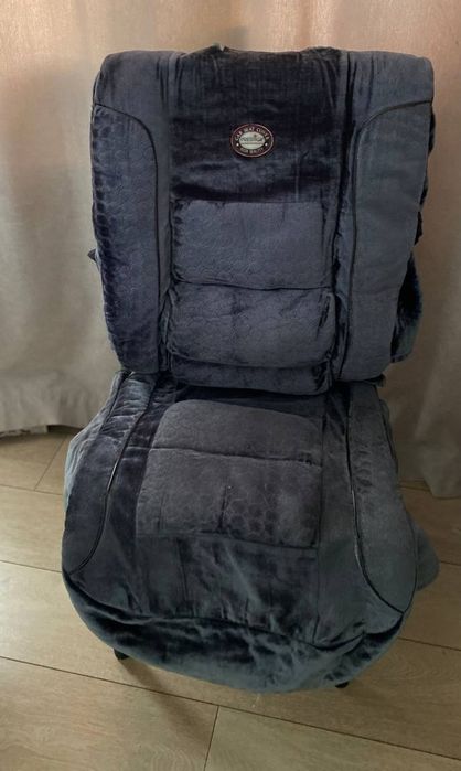 Продам чехлы для машина Toyota 40