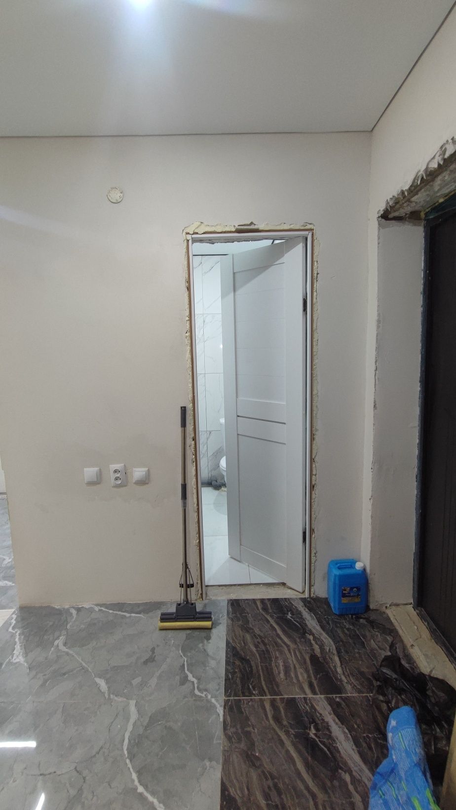 Продам квартиру 1ком. кв.,кухня студия.(Срочно)