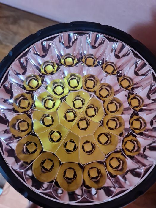 Lanternă imalent ms 32. 200.000 lumeni