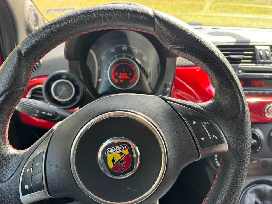 Продавам Fiat 500 Abarth