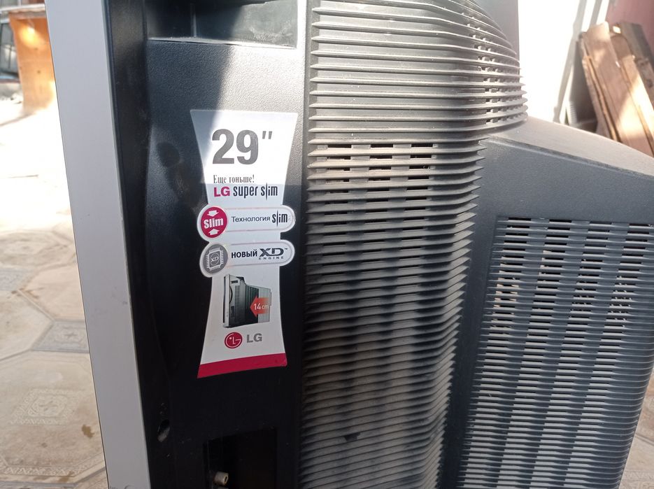 Телевизор LG б/у