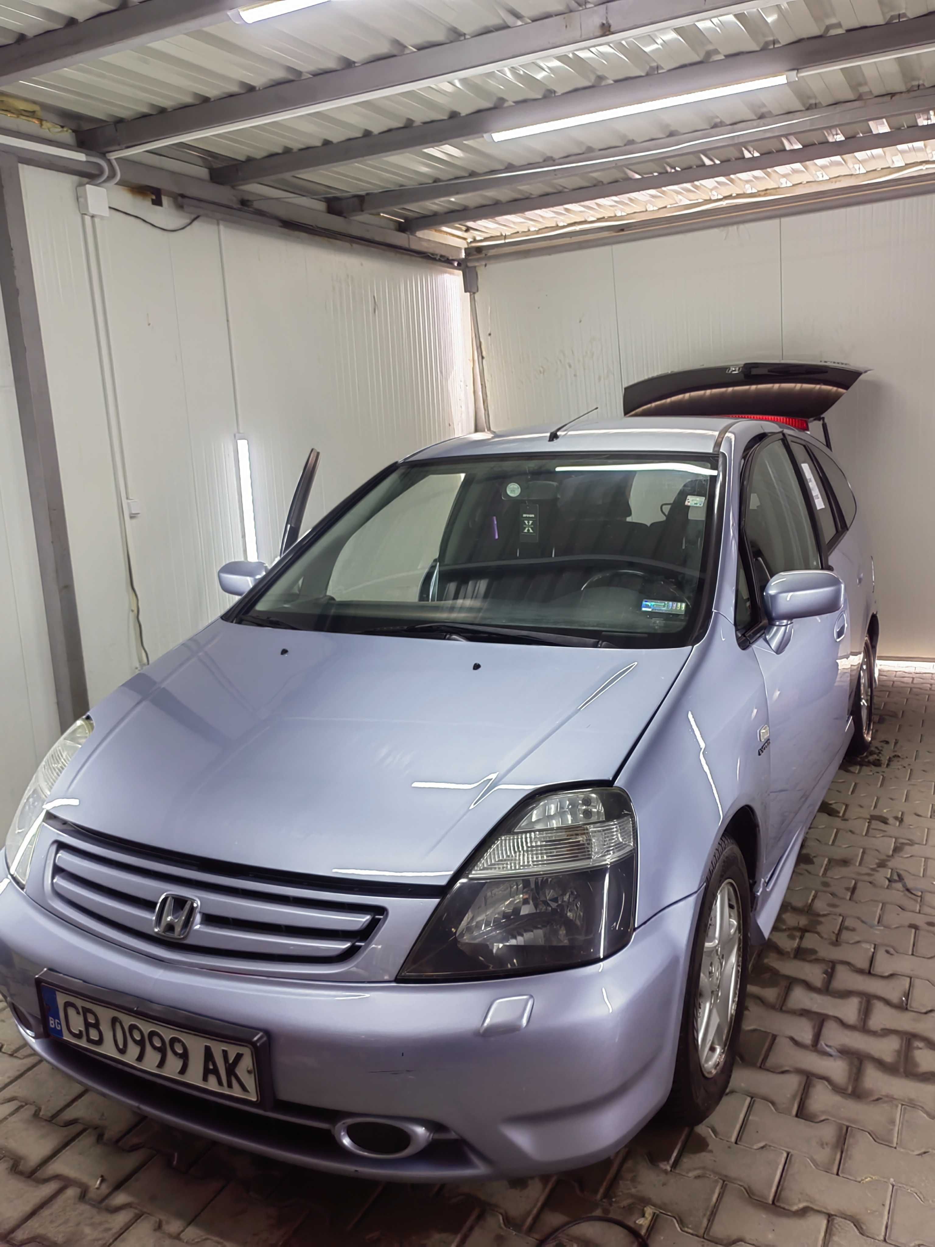 Honda stream 2.0 156 V-tec