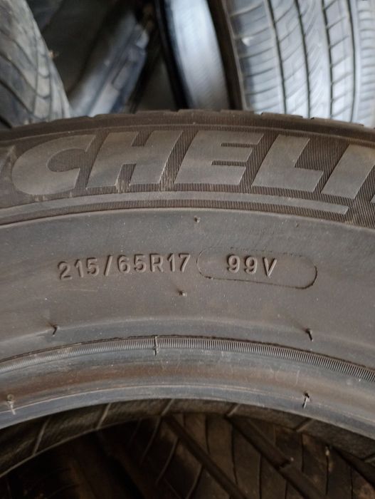 Гуми 215/65/17 Mishelin DOT:18г.