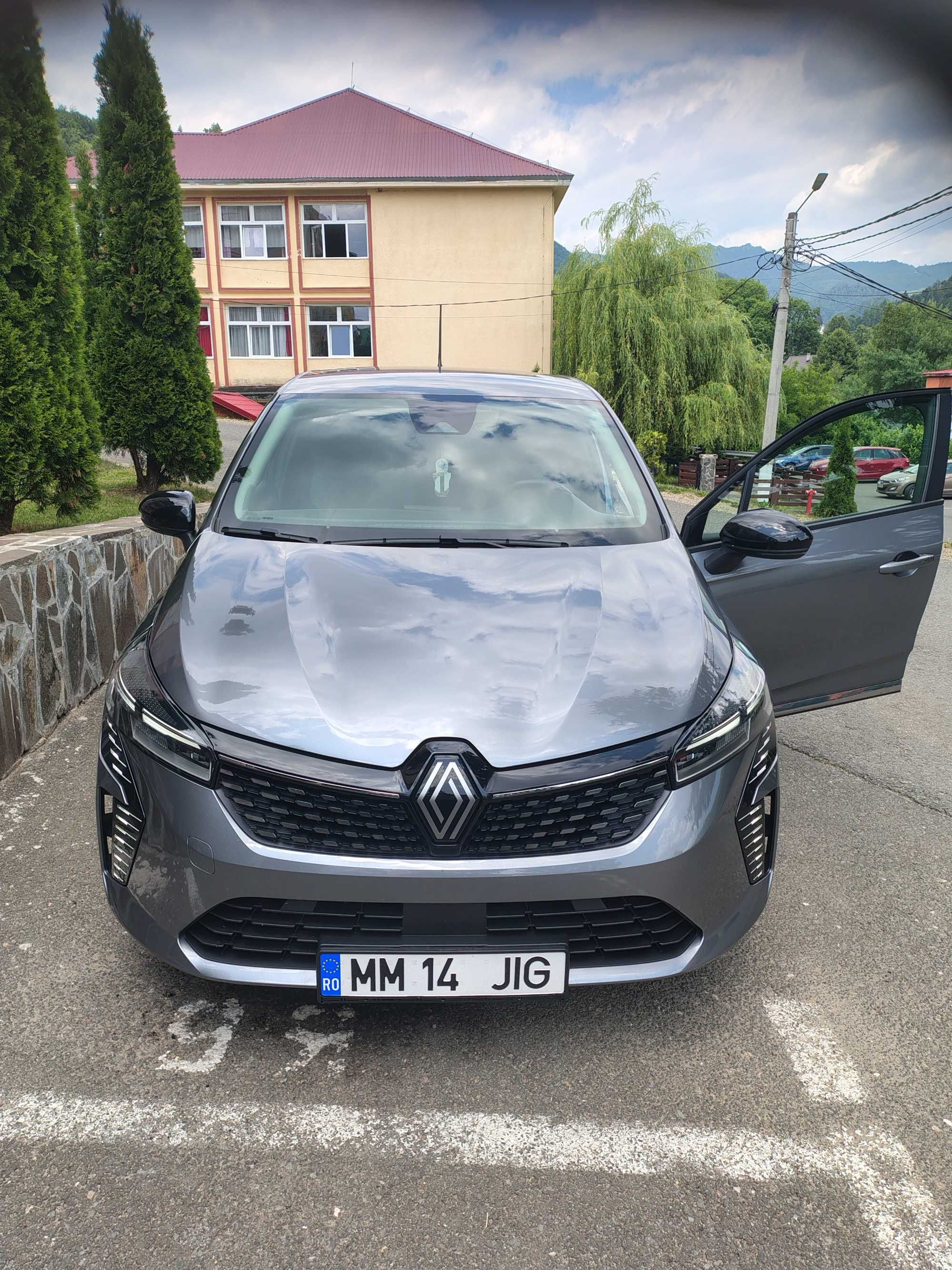 Renault clio v,1,5 diesel 2024