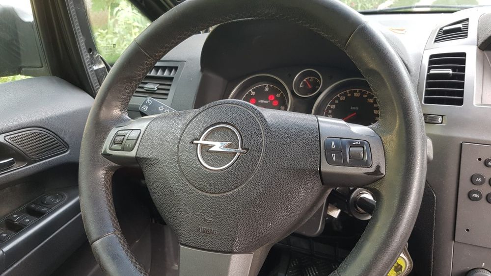 Vand Opel Zafira!