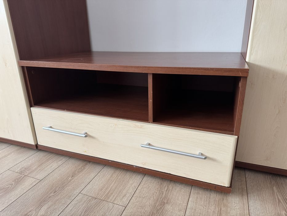 Vând set de mobilier pentru sufragerie