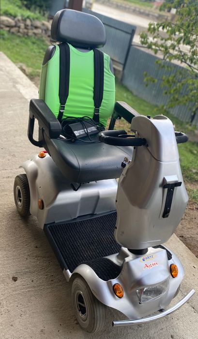 Scuter electric pentru persoane cu handicap