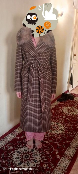 Продам Польто   фирма заря мода