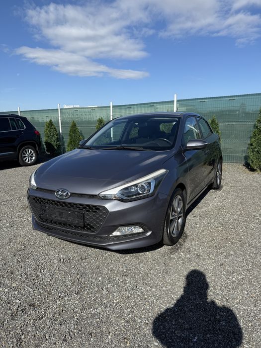 Hyundai I 20,1,2 benzina ,2016 ,carte service