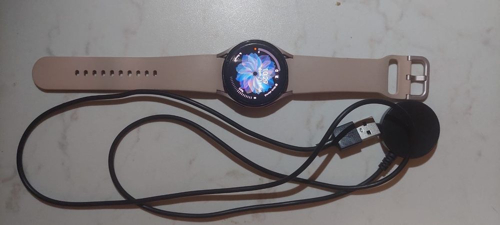 SAMSUNG Watch4 40mm