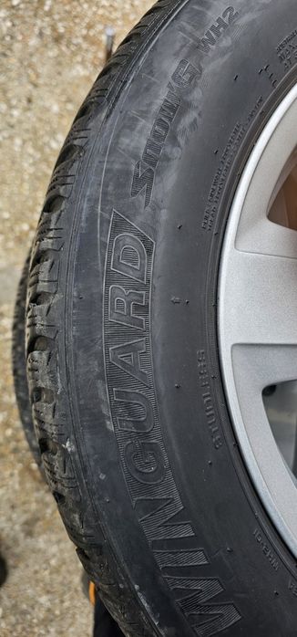 225/55/16 Nexen Winguard