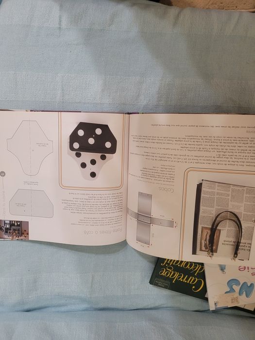 Vând carte DIY Totul din vinil