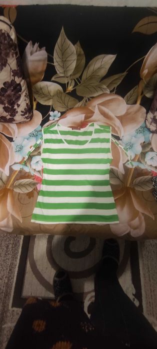 Шляпа женская, майка женская, футболка женская, ветровка женская