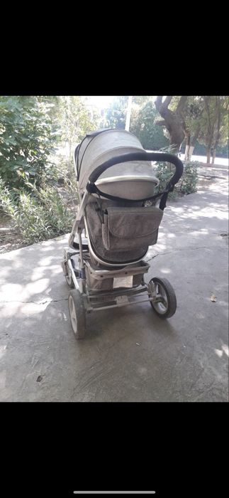 Коляска в хорошем состоянии